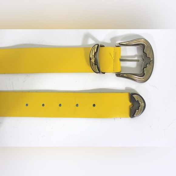 1980’s Lemon Yellow Genuine Leather Belt Small S Vintage Madein Canada Wide Gold - Picture 3 of 8